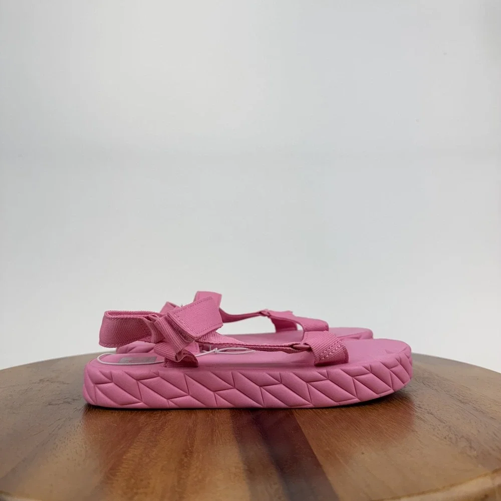 New Big Kids‎ Dolce Vita Zaidey Strappy Platform Pink Sandals Size 4 Y